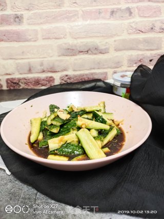 A Cold Homemade Dish (cold Cucumber) recipe