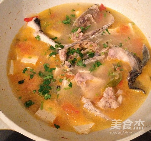 Stewed Tomato Tofu with Black Fish Soup recipe