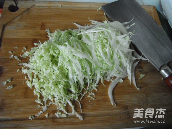 Cabbage Heart Mixed with Jellyfish Skin recipe