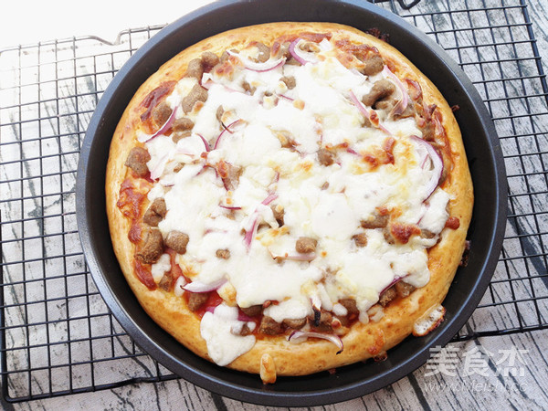 Black Pepper Beef Pizza recipe