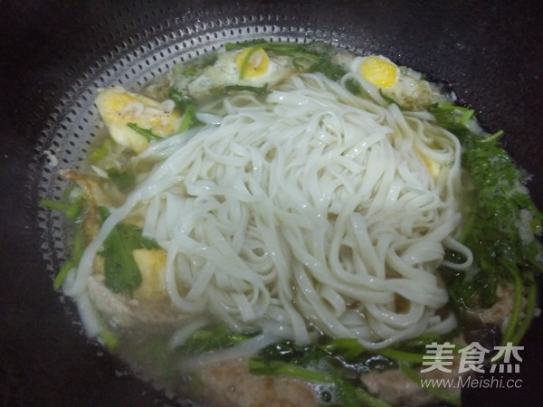 Nutritious Noodle Soup recipe