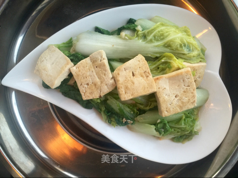 Tofu Stewed with Cabbage