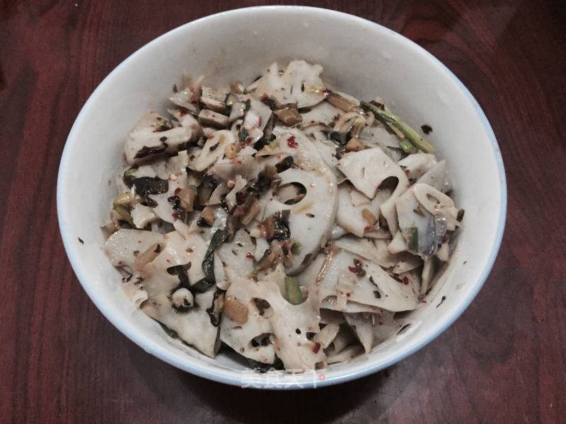 Sauerkraut Lotus Root Slices recipe