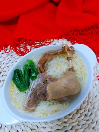 Duck Soup Noodles