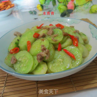 Fish-flavored Minced Pork and Cucumber recipe