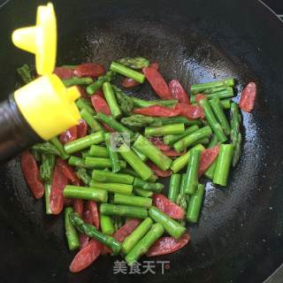 Stir-fried Asparagus with Sausage recipe