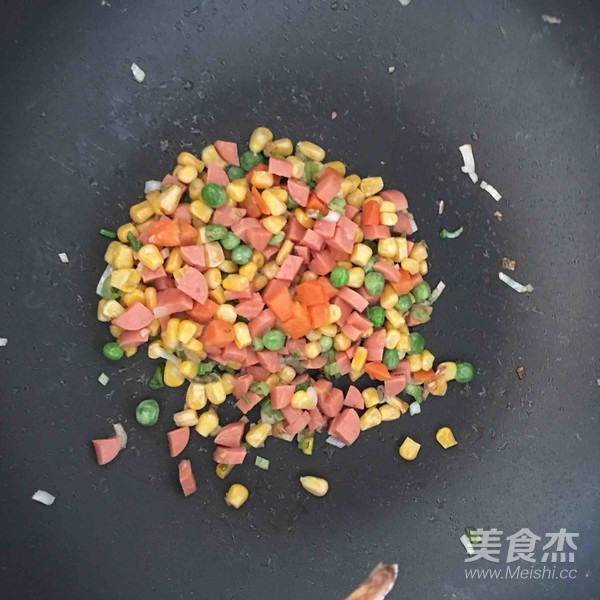 Yangzhou Fried Rice recipe