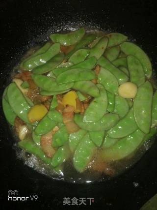 Stir-fried Lentils with Pork Belly recipe