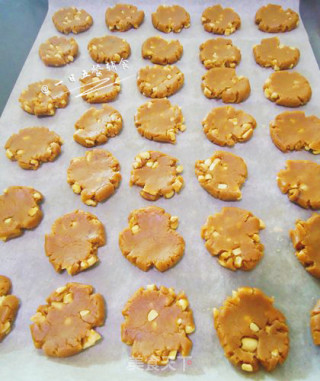 Peanut Butter Cookie Baby Food Supplement, Brown Sugar + Egg + Roasted Peanuts recipe