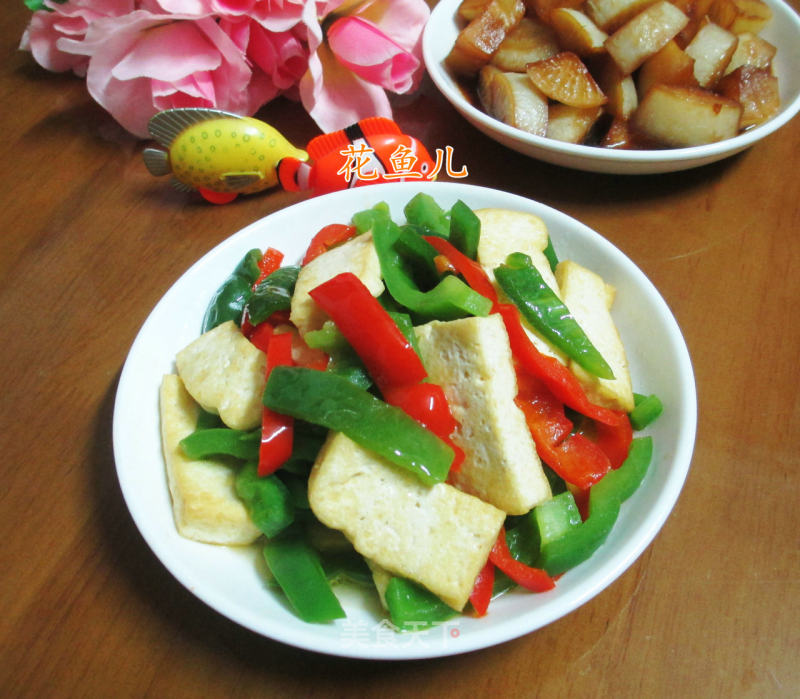 Stir-fried Old Tofu with Double Pepper recipe