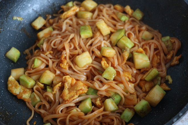 Fried Noodles with Sour Sauce recipe