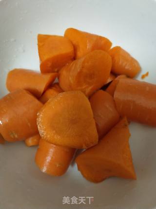 Stewed Beef Brisket with Carrots and Potatoes recipe