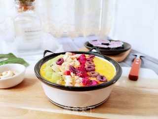 Colorful Mango Milkshake recipe