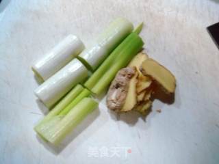 【flying Birds and Animals】——home-made "hand-caught Lamb" recipe