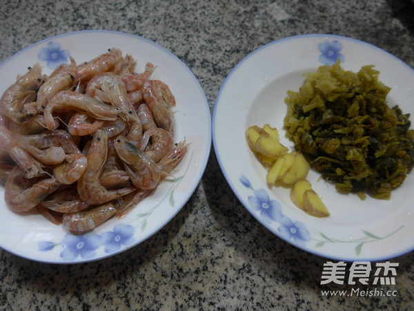 Fried Shrimp with Pickled Vegetables recipe