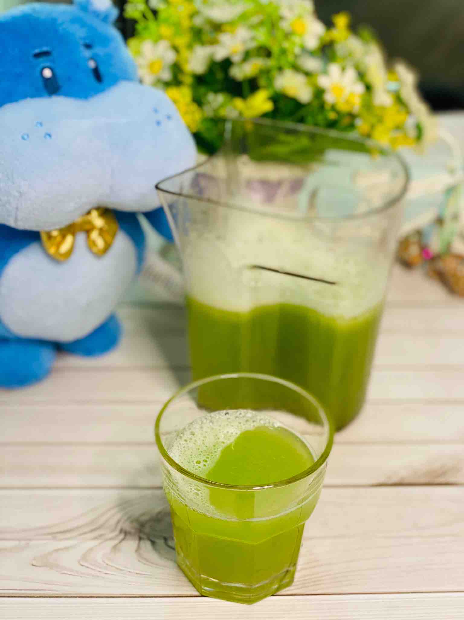 Summer Refreshing Special Drink, Cucumber and Pear Juice recipe