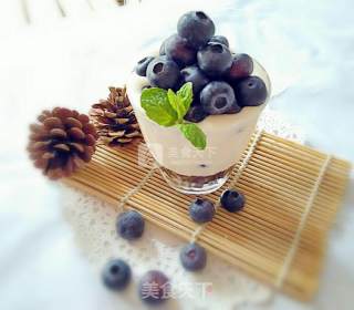 Yogurt Blueberry Cup recipe