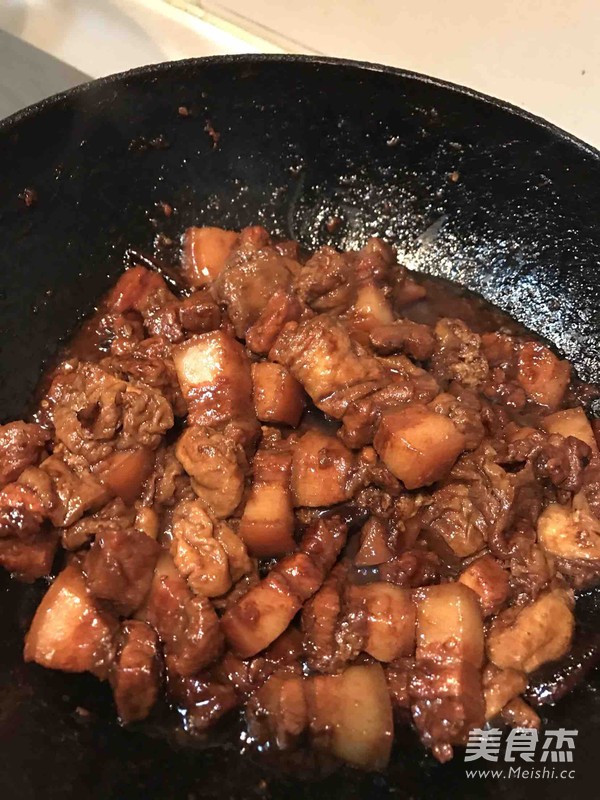 Braised Pork and Bean Soak recipe