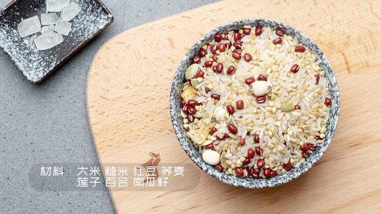 Yilu | Brown Rice and Lotus Seed Congee recipe