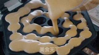 Egg Waffles with Pearl Milk recipe