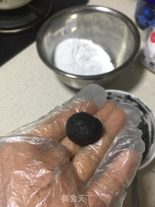 [guangdong] The Hot Noodle Version is Awesome Black Sesame Glutinous Rice Balls recipe