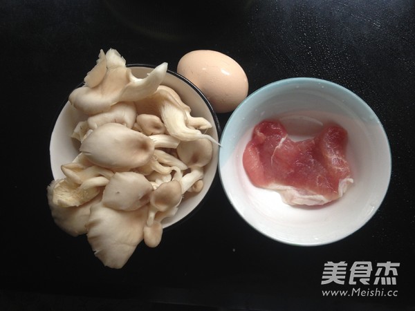 Mushroom and Egg Pork Soup recipe