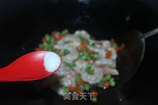 #萝卜# Carrots and Green Beans Fried with Shrimp recipe