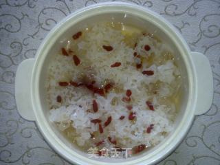 Tremella Wolfberry Health Porridge recipe