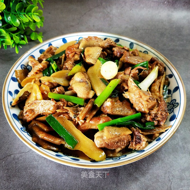 Braised Baby Duck with Ginger recipe