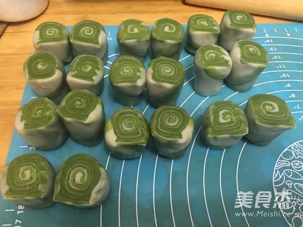 Bean Paste Egg Yolk Matcha Crisp recipe
