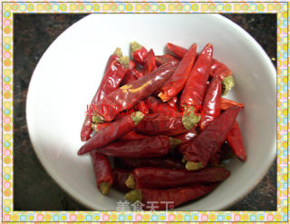 Xingyue Private Kitchen-dry Steamed Spicy Twice-cooked Pork recipe