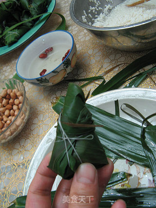 [dragon Boat Festival. Zongzi Chapter] Kidney Bean, Peanut and Date Zongzi recipe