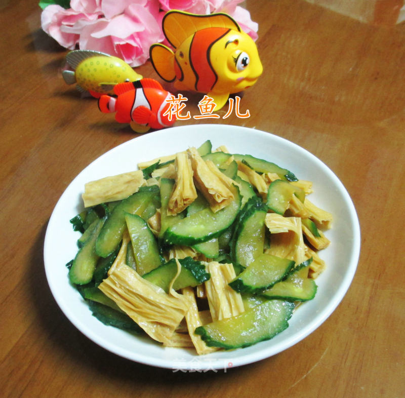 Fried Cucumber with Yuba recipe