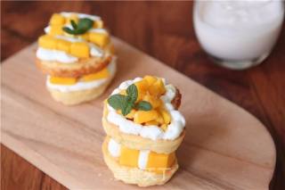 Mango Napoleon recipe
