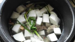 Lamb Bone Stewed Radish recipe