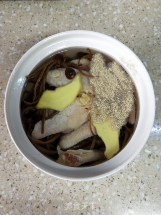 Stewed Chicken Soup with Tea Tree Mushroom recipe