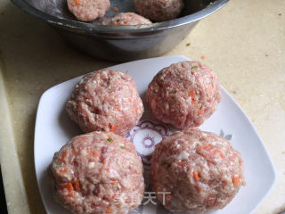 Meat Ball with Soy Sauce recipe