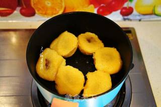 Pan Fried Sticky Bean Buns recipe