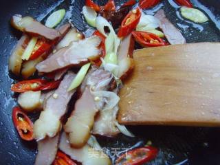 Fried Bamboo Shoot Tip with Bacon recipe