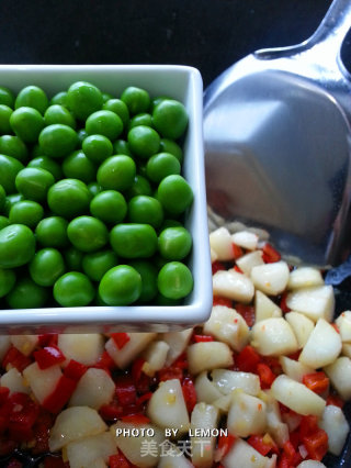 An Old Friend Who Cares about Health-chicken Breast Stew with Horseshoe Peas recipe