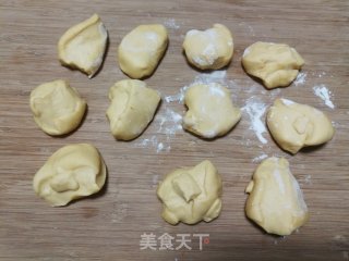 Cheese and Pork Floss Meal Bun recipe