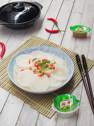 Steamed White Radish in Thick Soup
