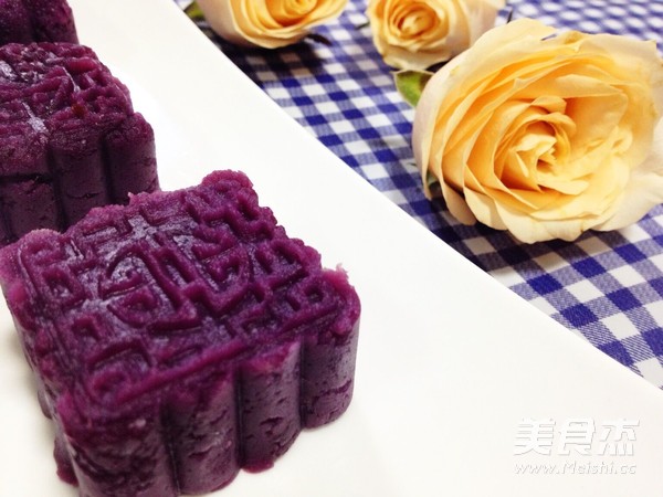 Coconut Purple Sweet Potato Cake recipe