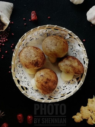 Mushroom Bean Paste Bun recipe