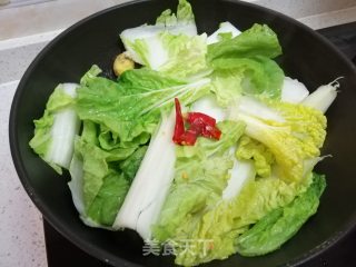 Stir-fried Long Cabbage recipe