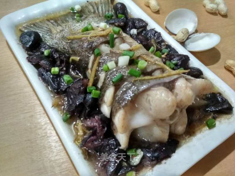 Steamed Fish Tail with Lamb recipe