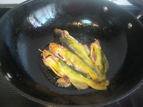 Braised Ang Porcupine with Pink Skin recipe