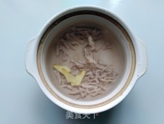 Grass Head Duck Egg Lean Meat Soup recipe