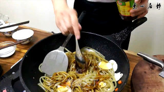 Ignition! Diy Northeast Flavor~ Hot! Hot! Fresh! Fragrant! Stewed Cabbage Vermicelli ~ Zhuang Qingshan recipe