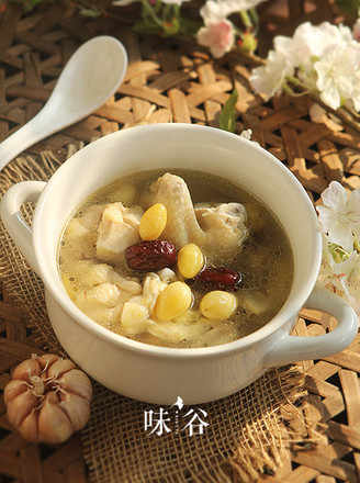 Ginkgo Stewed Chicken Soup for Nourishing Lungs and Relieving Cough